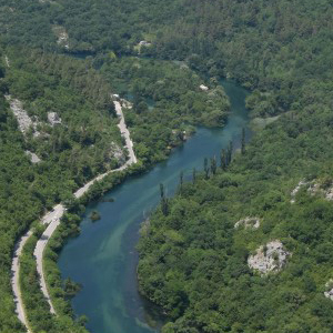 Omiš, Zipline, The Seasons Residence
